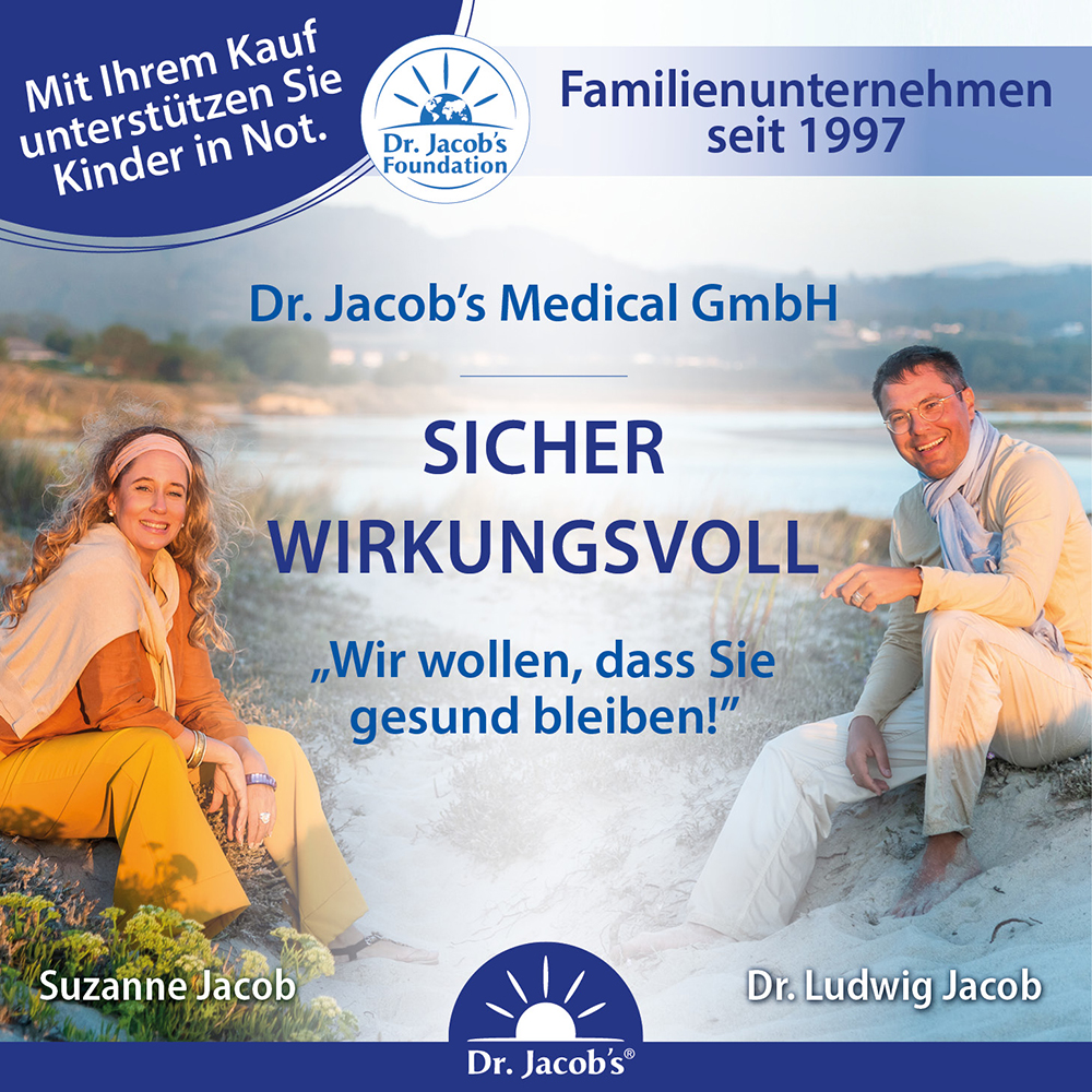 Infografik zur Dr. Jacob's Foundation mit den Slogans 'Sicher' und 'Wirkungsvoll'. Abgebildet sind Suzanne Jacob und Dr. Ludwig Jacob am Strand, umgeben von Natur.