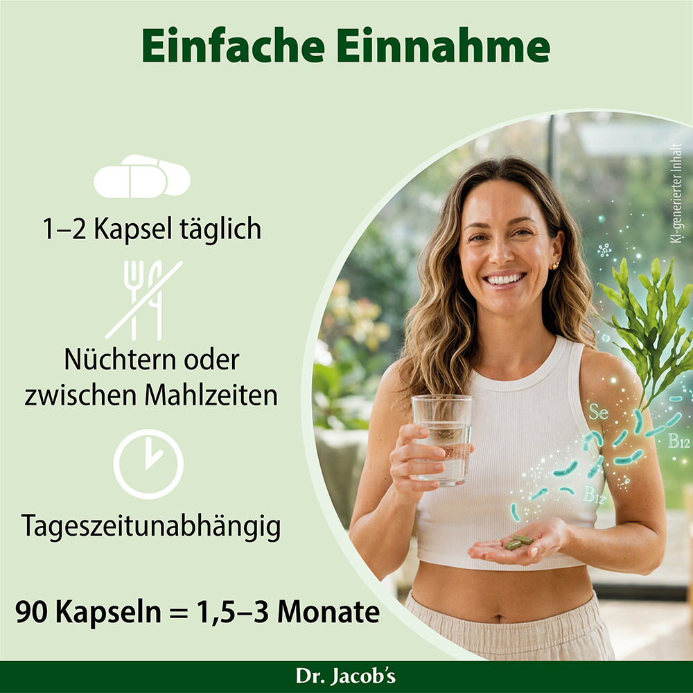 Frau hält ein Glas Wasser und eine Kapsel in der Hand und demonstriert die tägliche Einnahme von Dr. Jacobs Produkt. Der Text hebt die einfache Einnahmeanleitung und die Anwendungsdauer hervor.