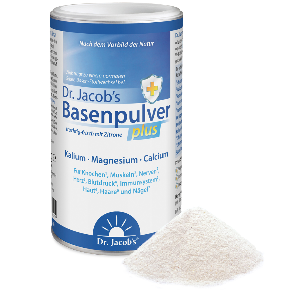 Dr. Jacob's Basenpulver plus, ein Nahrungsergänzungsmittelpulver mit Kalium, Magnesium und Kalzium, präsentiert in einer weißen Dose mit blauem Branding neben einem kleinen Häufchen des feinen weißen Pulvers.